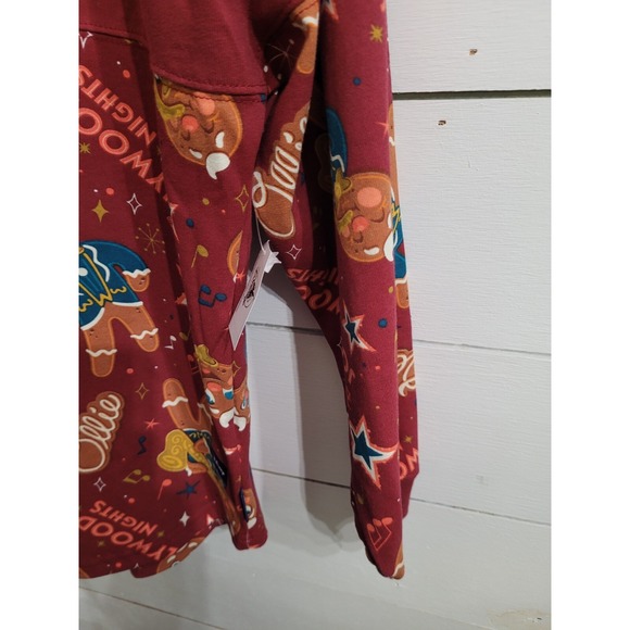 Disney Parks Hollywood Studios Jollywood Nights Party Spirit Jersey Small NWT - Picture 6 of 16